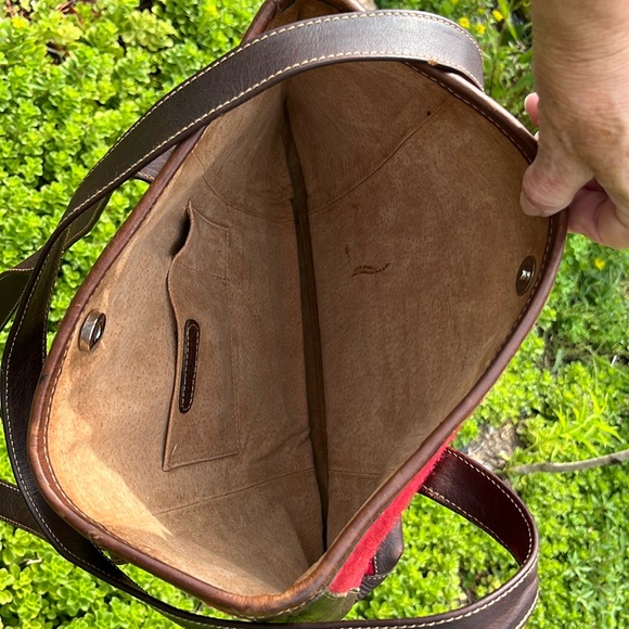 BornSouthwest style wool Red and Black Tote Bag leather straps & bottom GUC - Picture 9 of 12